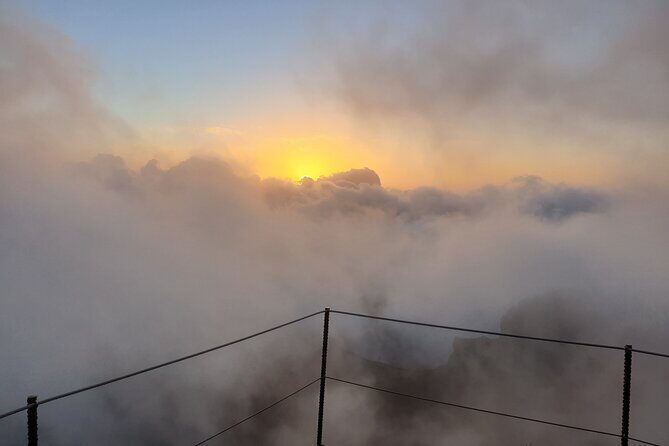 Sunrise in Areeiro Peak - Pickup, timing, and what your morning will actually feel like