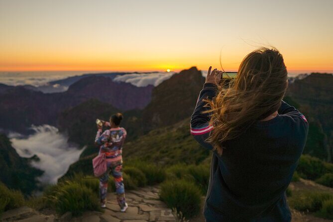 Sunset Tour @ Pico Do Areiro | Half Day 4x4 Tour - What to pack for a cold mountain sunset (and how to avoid misery)