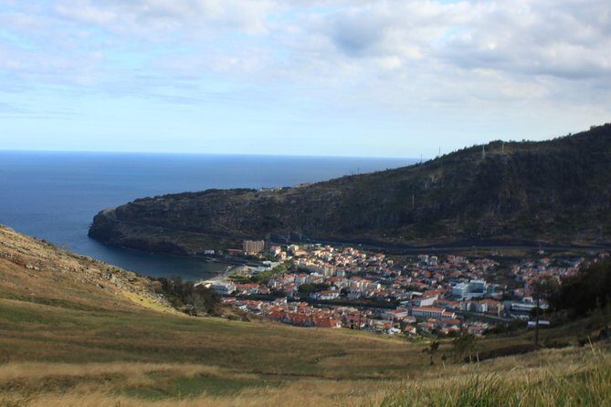 The East Tour-Pico do Areeiro,Santana & Pico do Facho Small Group - Santana’s triangular thatched houses: a living look at island life