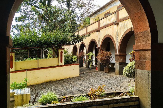 The Mysteries of Funchal Walking Tour - Comfort and route reality: the steps you should plan for