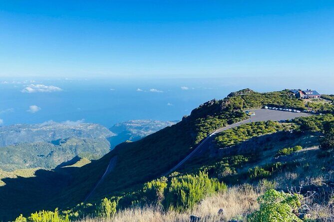 Transfer from Achada do Teixeira to Pico do Arieiro - Price and Value: What $33.11 Buys You in Real Terms