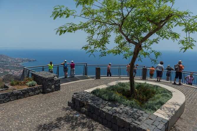 West Tour - Stop 6: Porto Moniz Natural Pools and Lunch Time (The Long Break)
